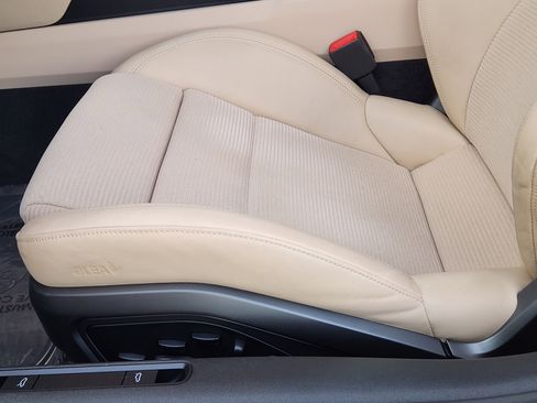 Used 2021 Porsche 911 Targa 4S Heritage Design image 34