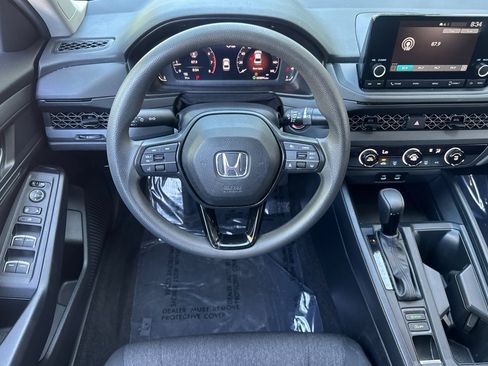Used 2023 Honda Accord LX image 30