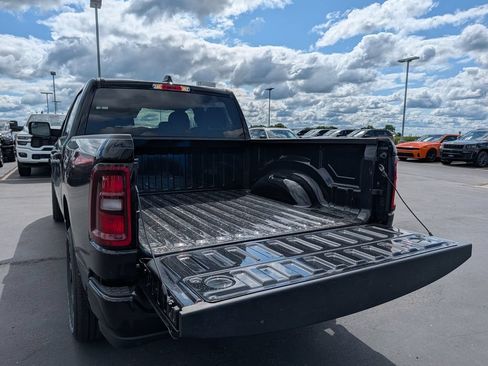 New 2026 RAM 1500 Big Horn w/ Night Edition AWD/4WD image 7