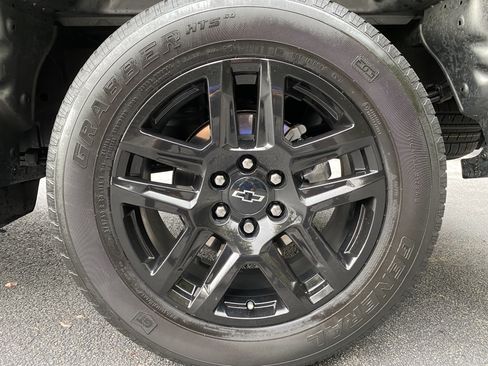 Used 2024 Chevrolet Silverado 1500 Custom AWD/4WD image 13