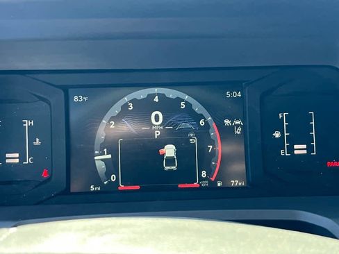 Used 2024 Toyota Tacoma SR5 w/ SR5 Upgrade Package image 6