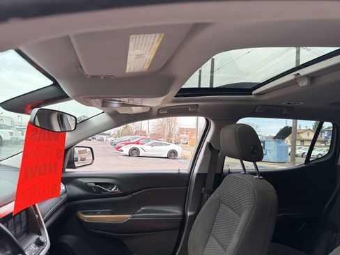 Used 2017 GMC Acadia SLE w/ Driver Alert Package I AWD/4WD image 24