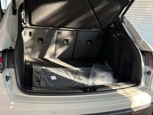 New 2026 Porsche Macan Turbo image 14