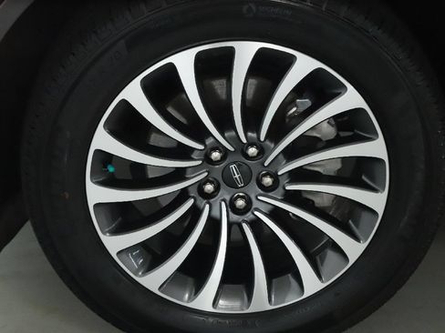 Used 2024 Lincoln Aviator Reserve w/ Elements Package Plus AWD/4WD image 36