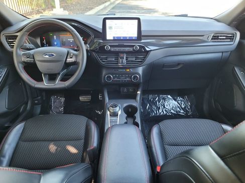 Used 2024 Ford Escape ST-Line Select AWD/4WD image 16