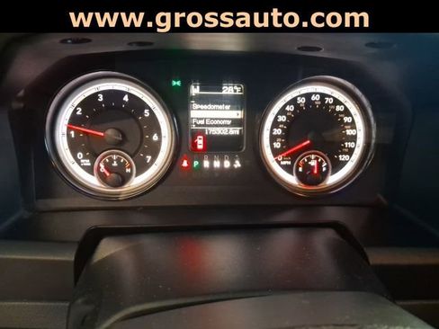 Used 2019 RAM 1500 Classic SLT image 12