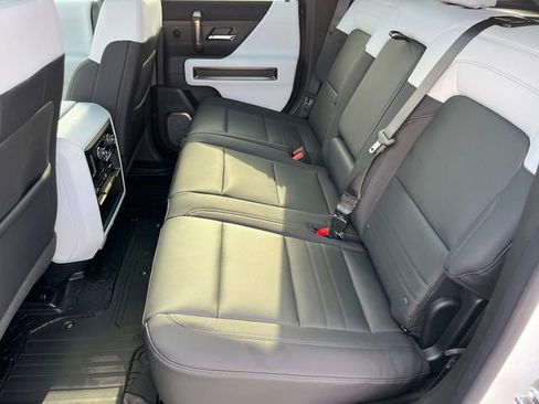 New 2025 GMC Hummer EV 2X AWD/4WD image 19