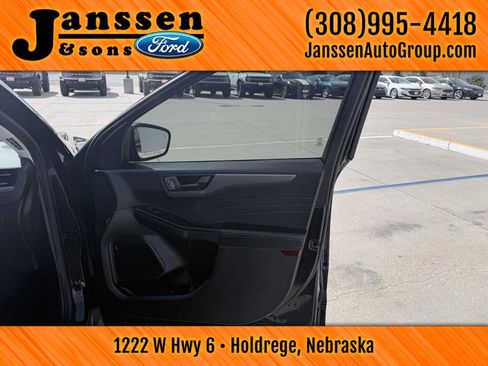 Used 2024 Ford Escape Active image 14