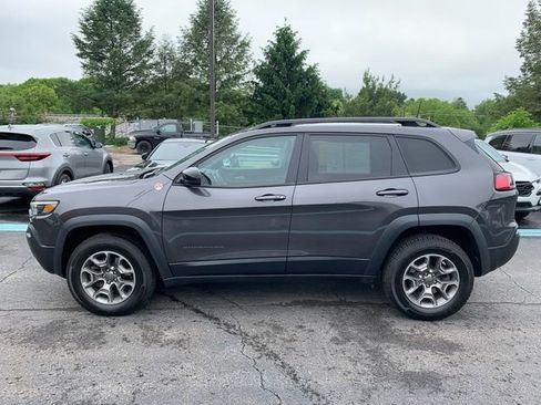 Used 2022 Jeep Cherokee Trailhawk AWD/4WD image 2
