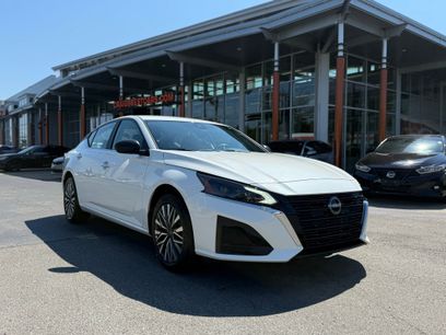 Used 2024 Nissan Altima 2.5 SV