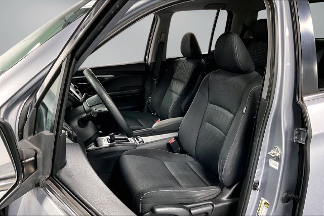 Used 2017 Honda Ridgeline RTS image 20