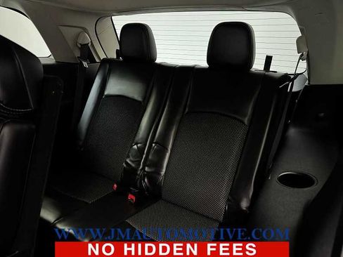 Used 2019 Dodge Journey Crossroad image 15