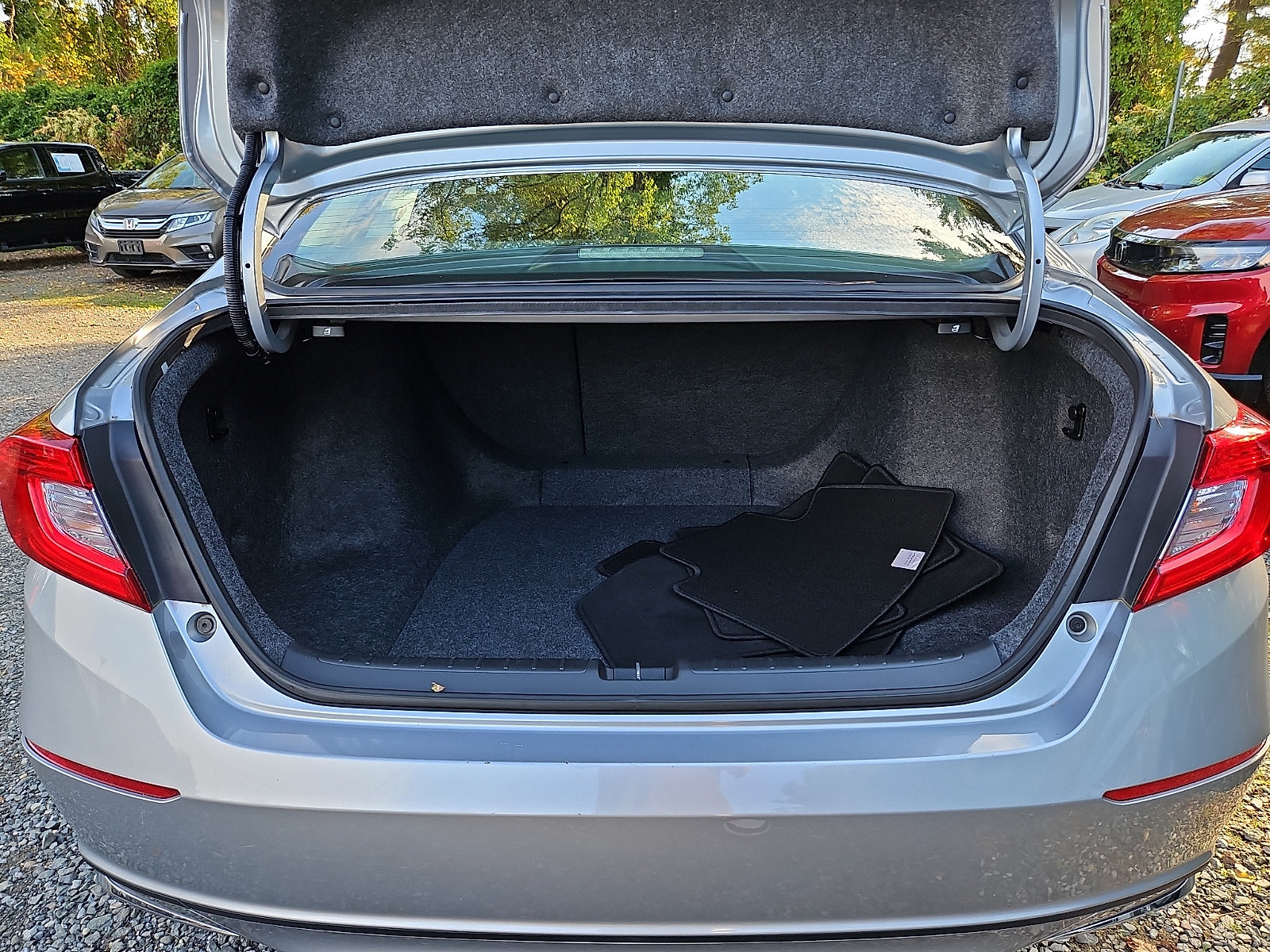 Used 2019 Honda Accord EX-L image 32