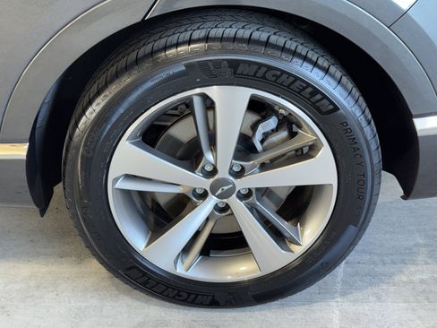 Used 2022 Genesis GV80 3.5T w/ Advanced Package 06 image 37