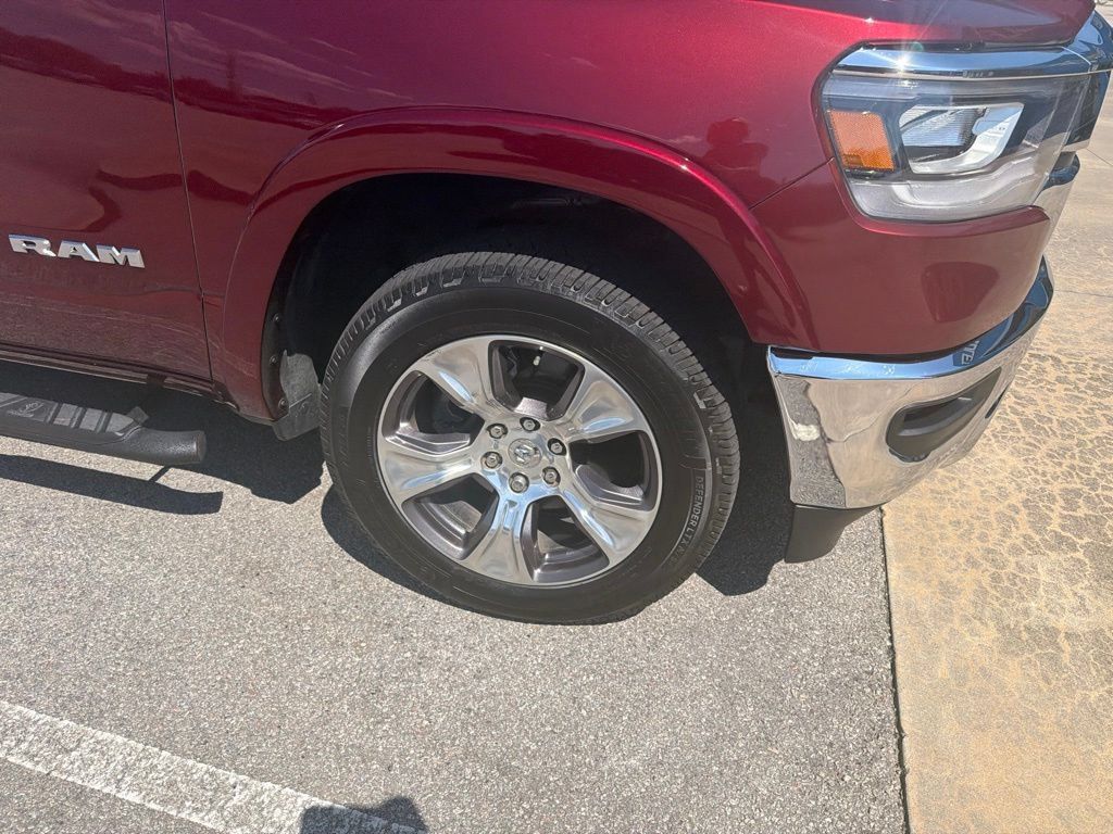 Used 2021 RAM 1500 Laramie AWD/4WD image 5