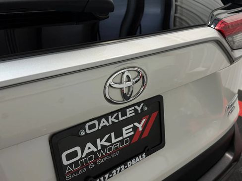 Used 2022 Toyota RAV4 Limited AWD/4WD image 16