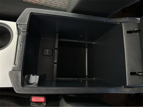 Used 2019 Toyota 4Runner SR5 image 28