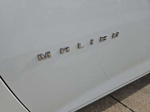 Used 2023 Chevrolet Malibu LT image 28