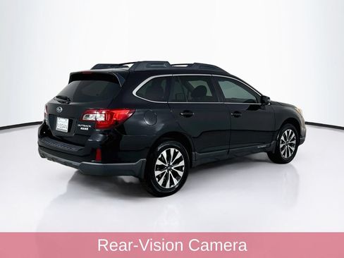 Used 2015 Subaru Outback 2.5i Limited AWD/4WD image 7