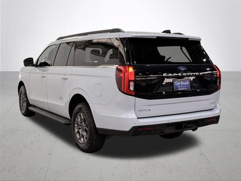 Used 2025 Ford Expedition Max Active AWD/4WD image 15