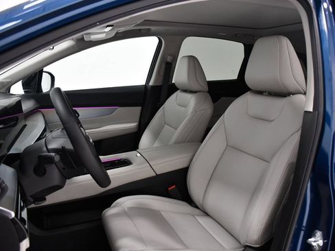 Used 2025 Nissan Murano SL w/ Cargo Package image 19