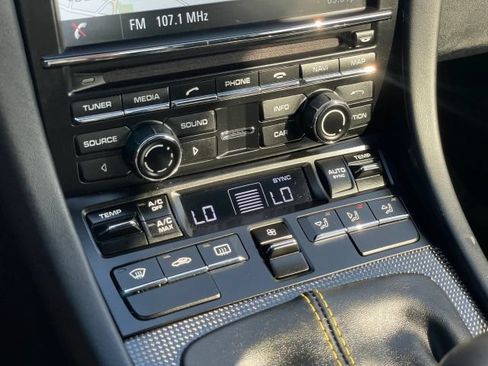 Used 2016 Porsche Cayman GT4 RWD image 33