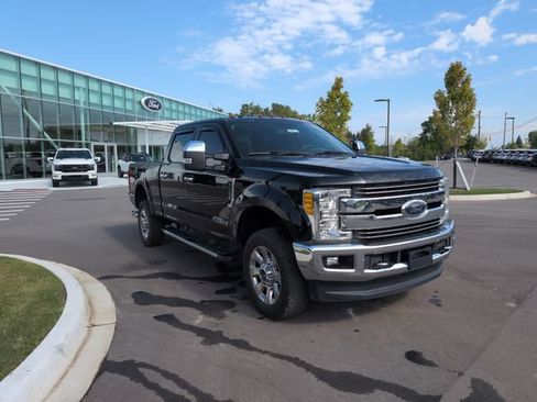 Used 2017 Ford F350 Lariat w/ Chrome Package AWD/4WD image 7