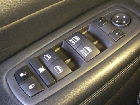 Used 2022 Jeep Grand Cherokee Laredo X AWD/4WD image 27