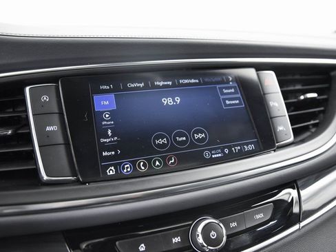 Used 2023 Buick Enclave Essence w/ Experience Buick Package image 20