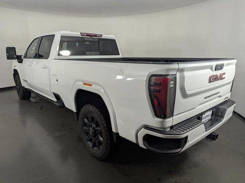 Used 2024 GMC Sierra 2500 AT4 w/ AT4 Premium Plus Package image 6