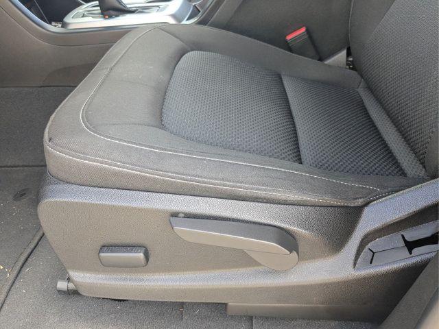 Used 2022 Chevrolet Colorado LT RWD image 15