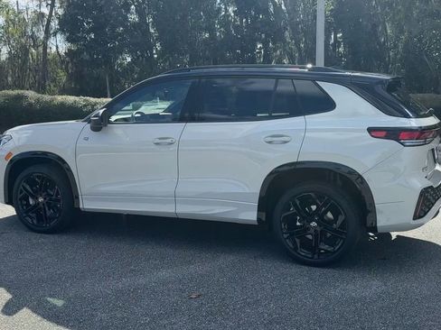 New 2026 Volkswagen Tiguan SE R-Line image 6