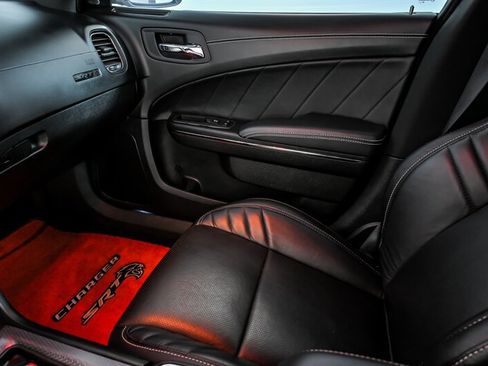 Used 2022 Dodge Charger SRT Hellcat w/ SRT Black Package image 33