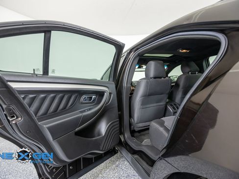 Used 2013 Ford Taurus SEL FWD image 25