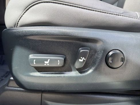 Used 2021 Lexus GX 460 Premium w/ Premium Package image 13