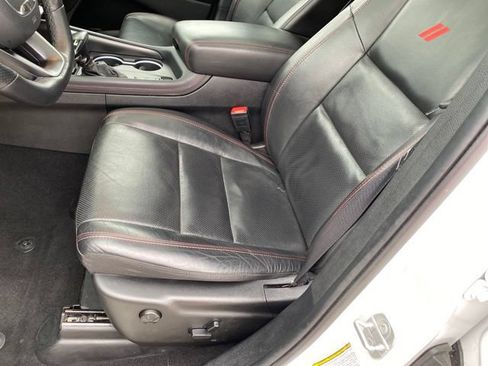 Used 2025 Dodge Durango R/T w/ Blacktop Package AWD/4WD image 19