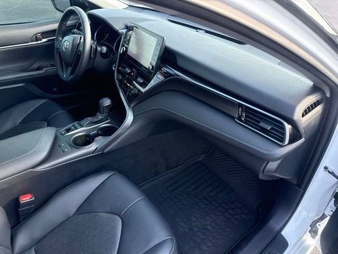 Used 2021 Toyota Camry XSE FWD image 24