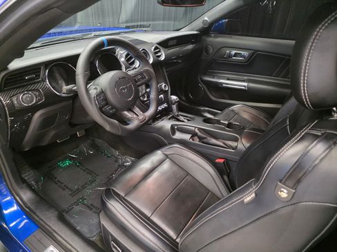 Used 2017 Ford Mustang GT Premium w/ Equipment Group 401A image 18