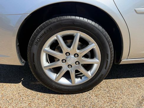 Used 2008 Buick Lucerne CXL w/ Driver Confidence Package FWD image 6
