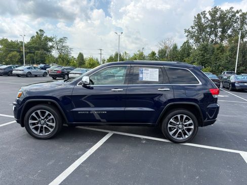 Used 2018 Jeep Grand Cherokee Limited w/ Luxury Group II AWD/4WD image 3
