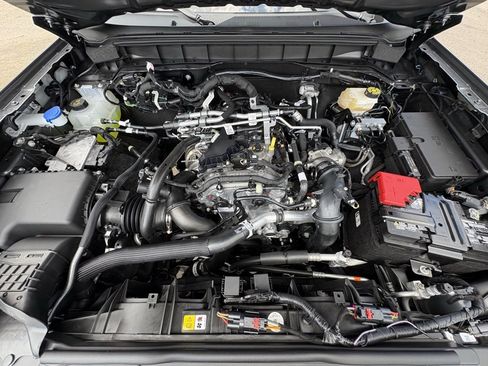 New 2025 Ford Bronco 2-Door image 16