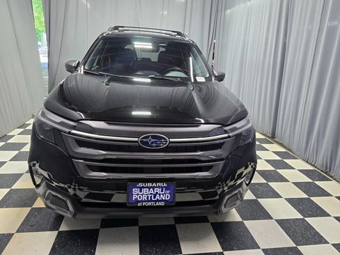 Certified 2025 Subaru Forester Limited w/ Popular Package AWD/4WD image 2
