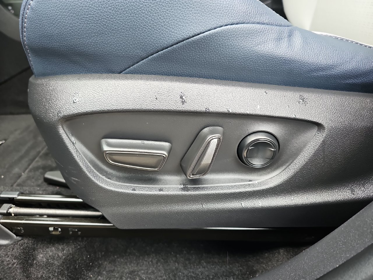 Certified 2023 Subaru Solterra AWD image 33