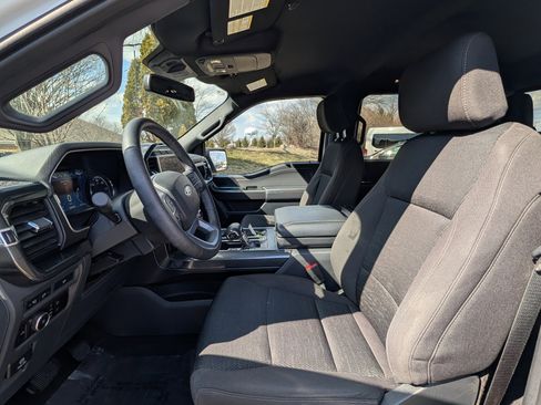 Used 2023 Ford F150 XLT w/ Equipment Group 302A High image 11