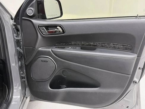 Used 2022 Dodge Durango SRT w/ Premium Interior Group AWD/4WD image 19