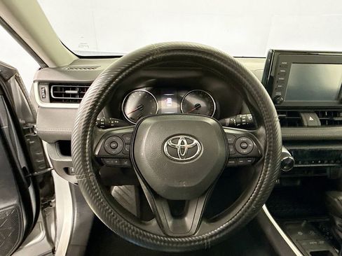 Certified 2019 Toyota RAV4 XLE image 11