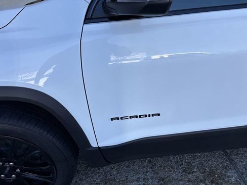 Certified 2023 GMC Acadia SLT w/ Elevation Edition AWD/4WD image 33