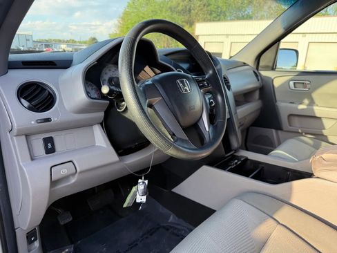Used 2012 Honda Pilot LX image 17