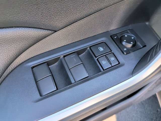 Certified 2025 Toyota RAV4 LE AWD/4WD image 13