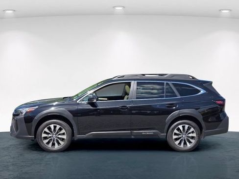 Used 2025 Subaru Outback Limited AWD/4WD image 27